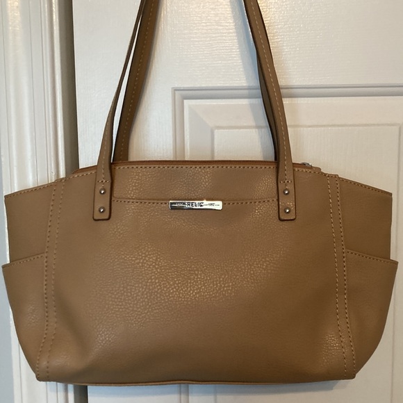 Relic Handbag - Picture 3 of 8